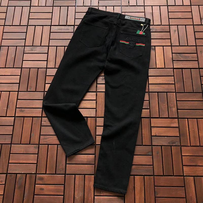 GUCCI JEANS 22090266 (im 180CM 68KG iwear size 33 in the photo）