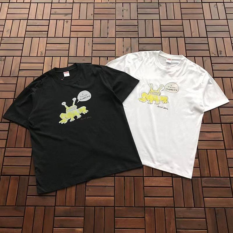 SUPREME & DANIEL JOHNSTON T-SHIRT 77033018 (im 176CM 58KG iwear size M in the photo)
