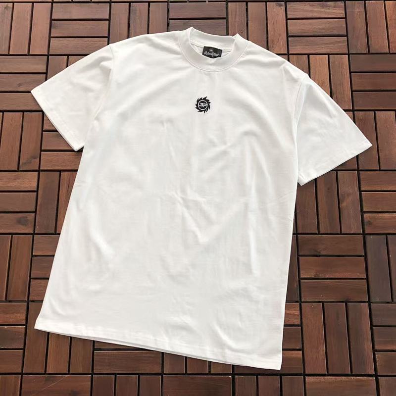 BROKEN PLANET T-SHIRT 77030721 (im 185CM 70KG iwear size M in the photo)