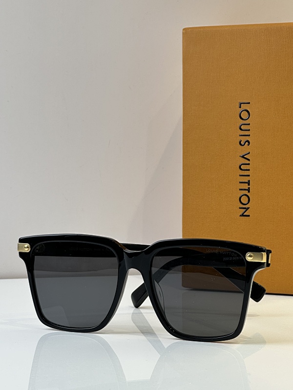 LV SUNGLASSES 11122353