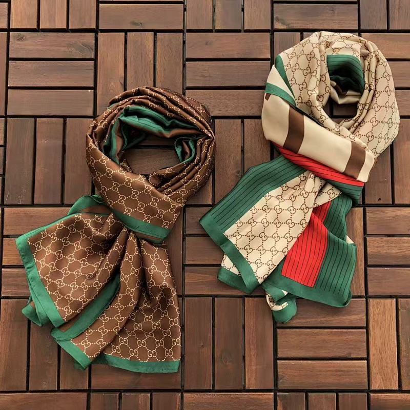 GUCCI SCARF 66032437