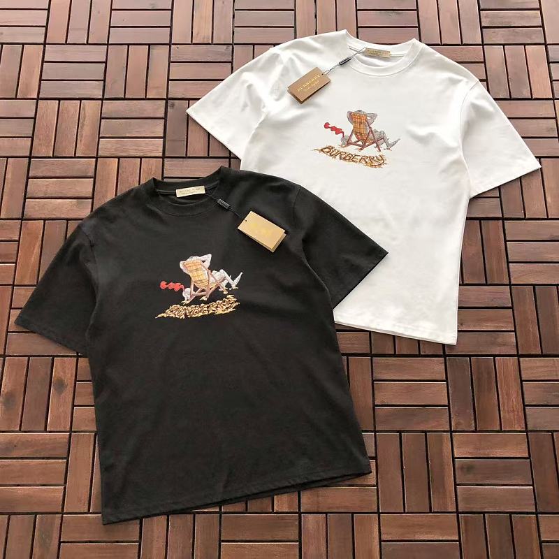 BURBERRY T-SHIRT 88061707 (im 185CM 70KG iwear size XL in the photo)