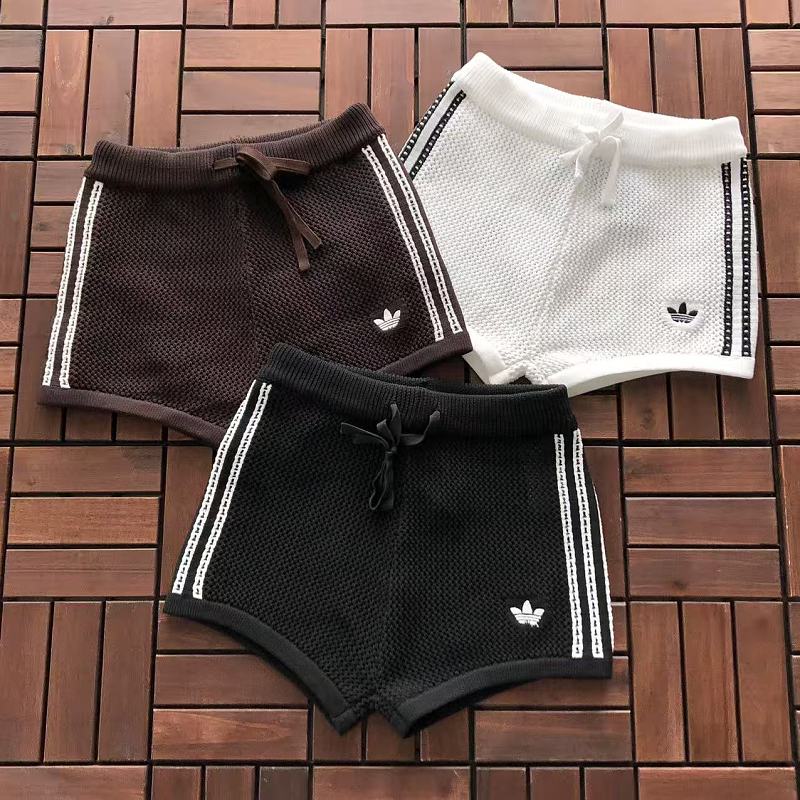 ADIDAS SHORTS WOMAN SWEATER 66062551