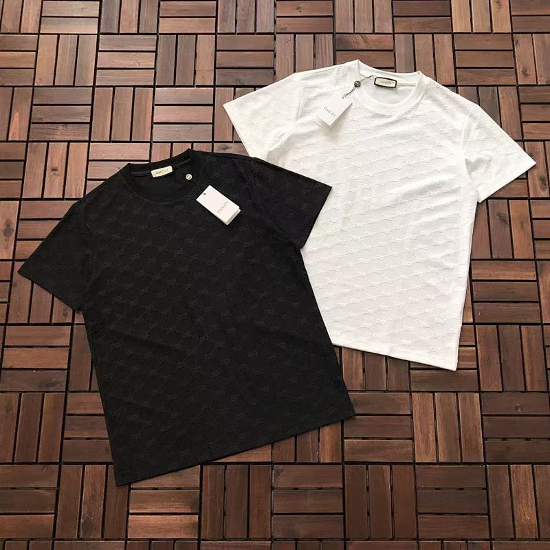 GUCCI T-SHIRT 88032202 88032202 (im 176CM 58KG iwear size S in the photo)