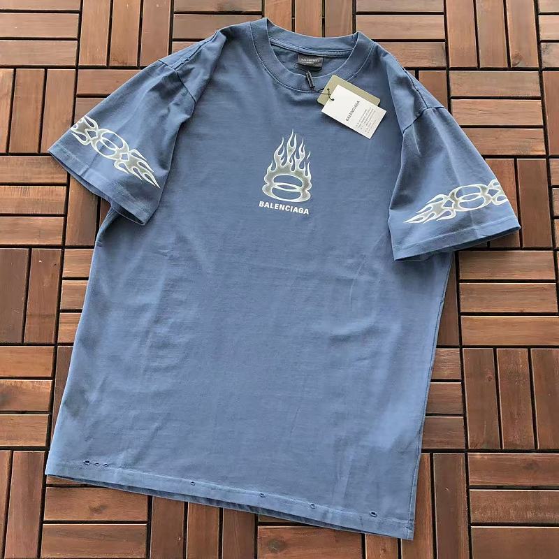 BALENCIAGA T-SHIRT 77042200 (im 185CM 80KG iwear size S in the photo)