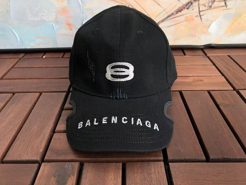 BALENCIAGA CAP 33120843