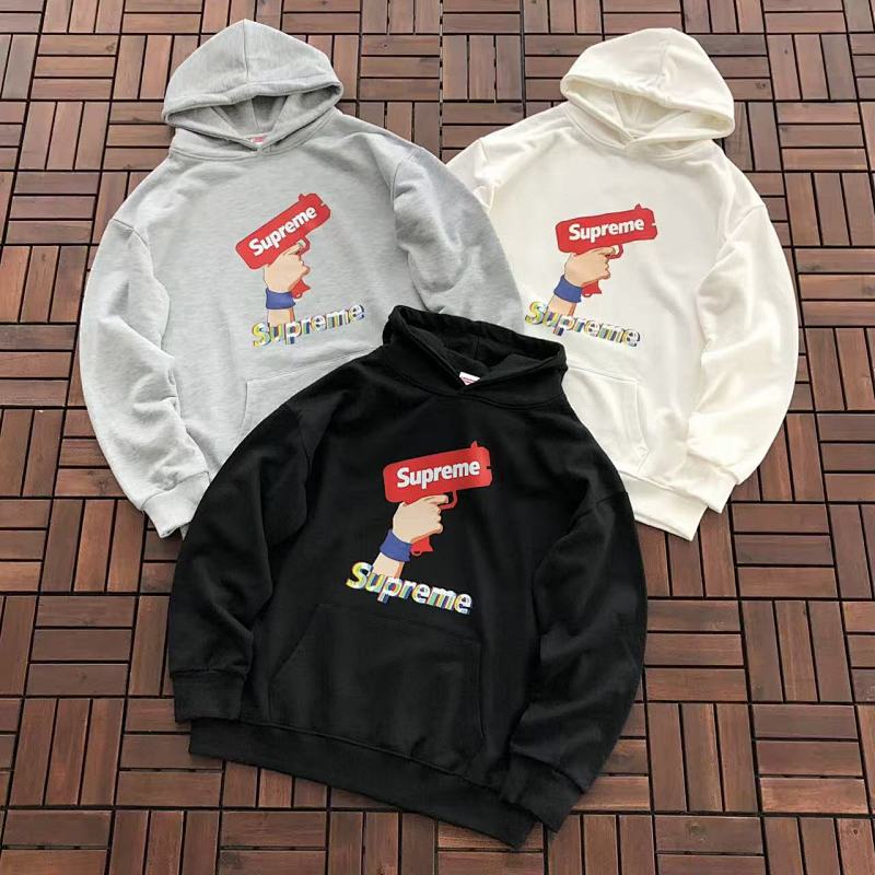 SUPREME HOODIE 66030726 (im 185CM 80KG iwear size M in the photo)