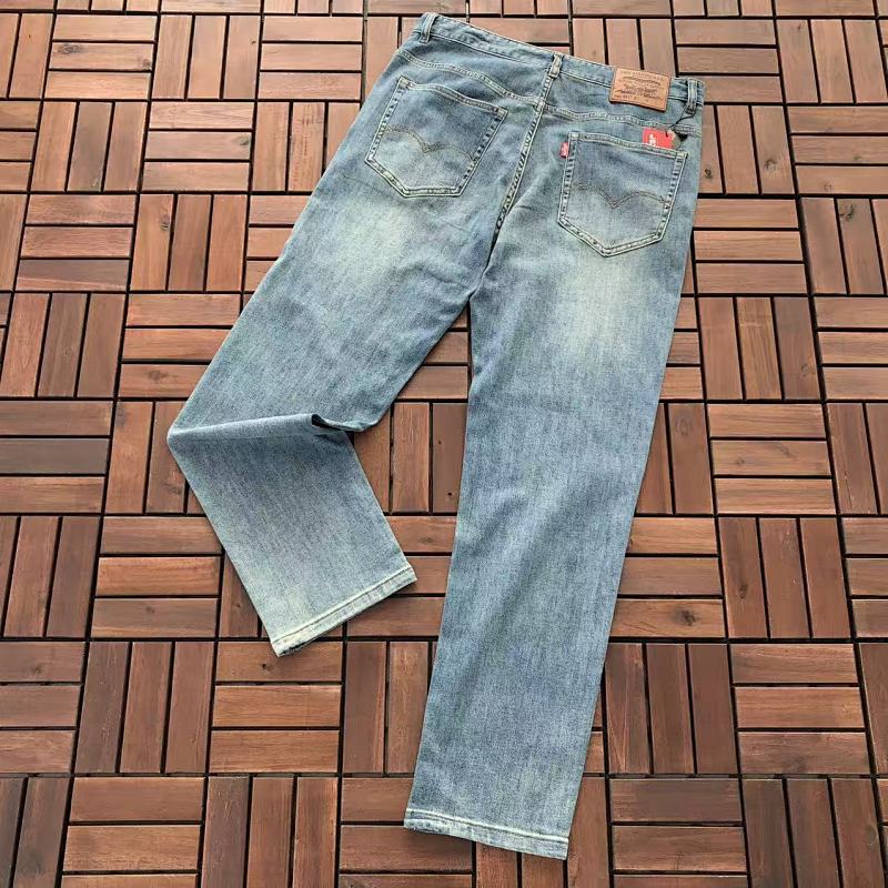 LEVI'S JEANS 66012625 (im 185CM 80KG iwear size 33 in the photo)