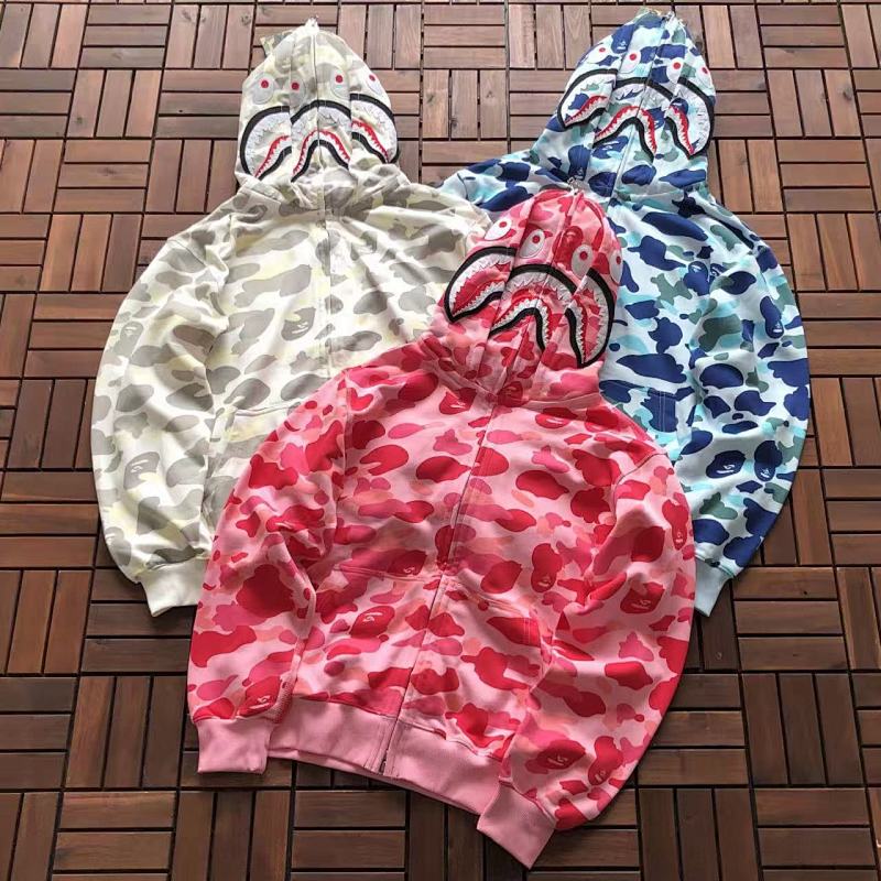 BAPE HOODIE 22090858 (im 180CM 68KG iwear size L in the photo）