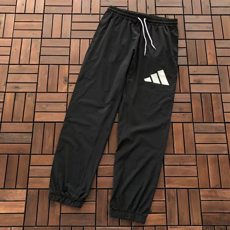 ADIDAS TROUSERS 55020555 (im 185CM 80KG iwear size L in the photo)