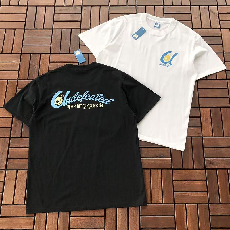 UNDEFEATED T-SHIRT 55062765 (im 180CM 68KG iwear size M in the photo)