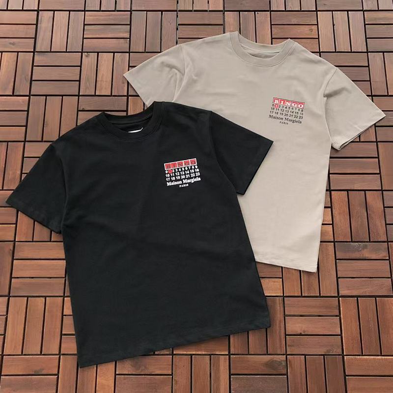 MAISON MARGIELA T-SHIRT 88033034 (im 176CM 58KG iwear size 44 in the photo)