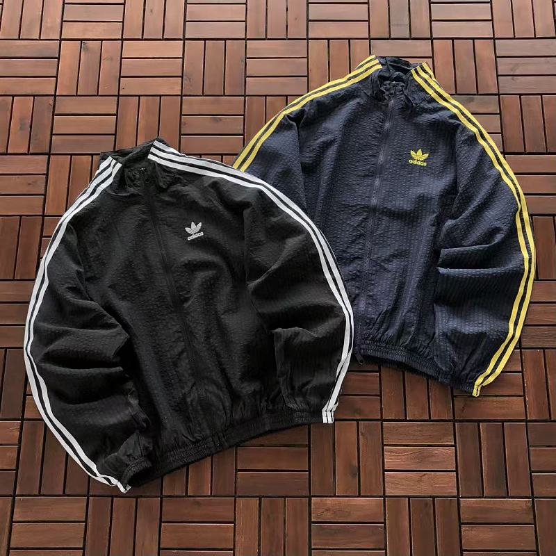 ADIDAS JACKET 66042162 (im 176CM 58KG iwear size S in the photo)