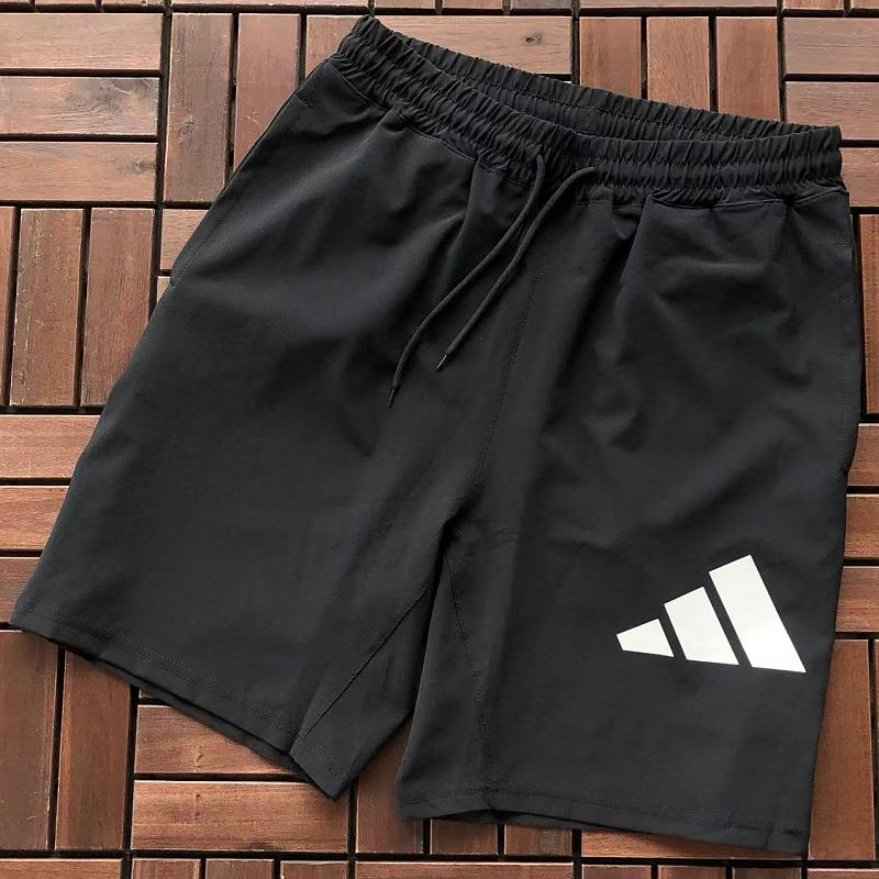 ADIDAS SHORTS 88070840 (im 185CM 80KG iwear size L in the photo)