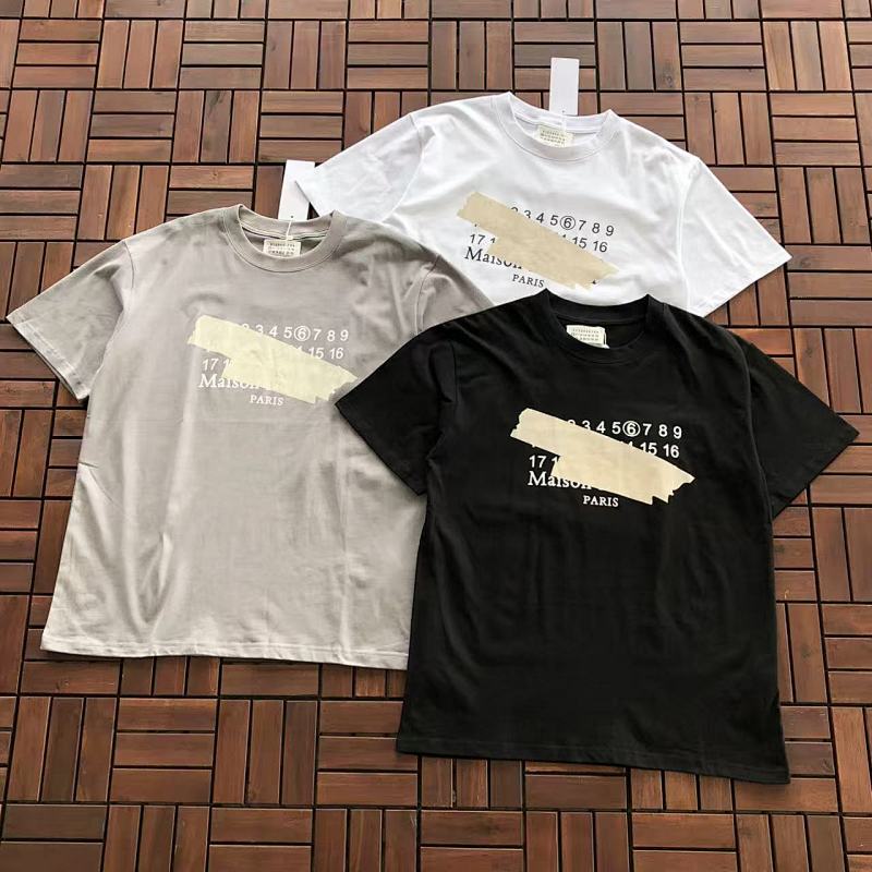 MAISON MARGIELA T-SHIRT 33101323 (im 176CM 58KG iwear size 46 in the photo)