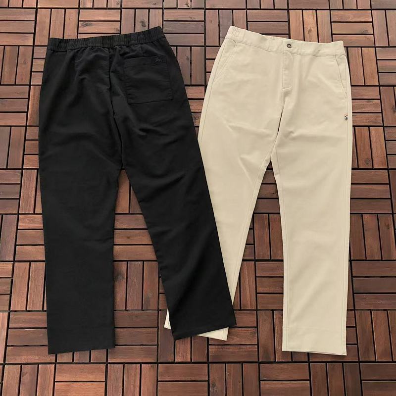 BURBERRY TROUSERS 66030507 (im 185CM 80KG iwear size 48 in the photo)
