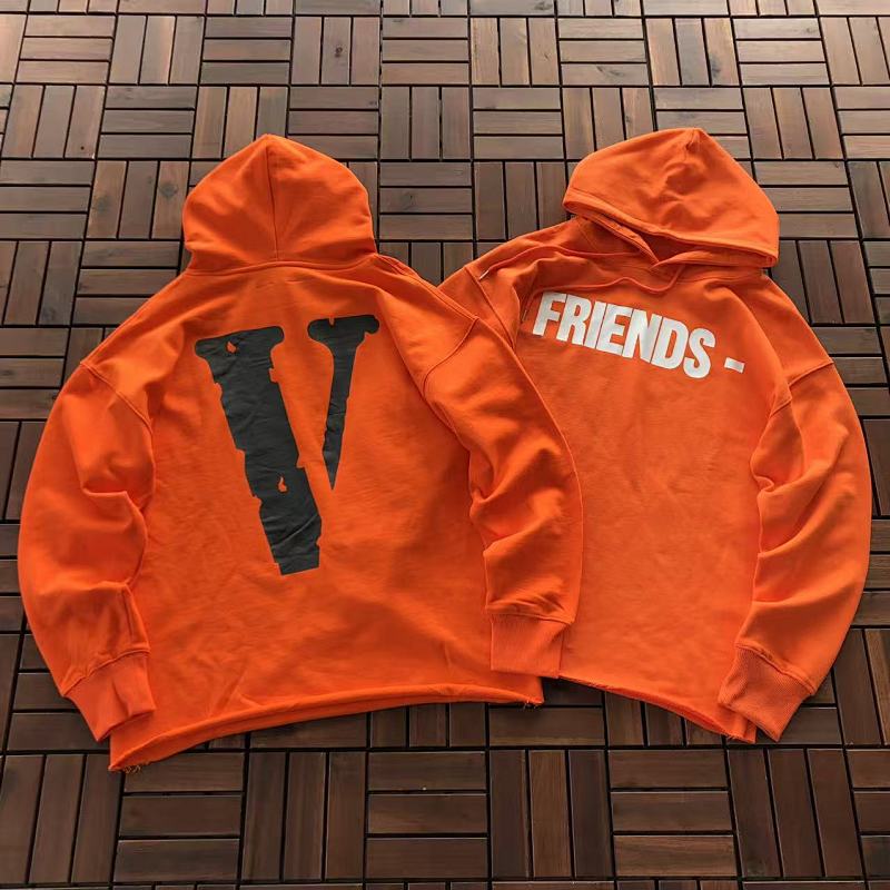 VLONE HOODIE 33112249 (im 176CM 58KG iwear size M in the photo)