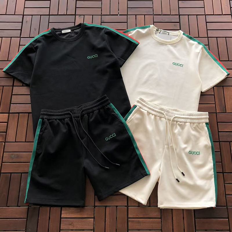 GUCCI T-SHIRT SHORTS 77060812 (im 185CM 70KG iwear size L in the photo)