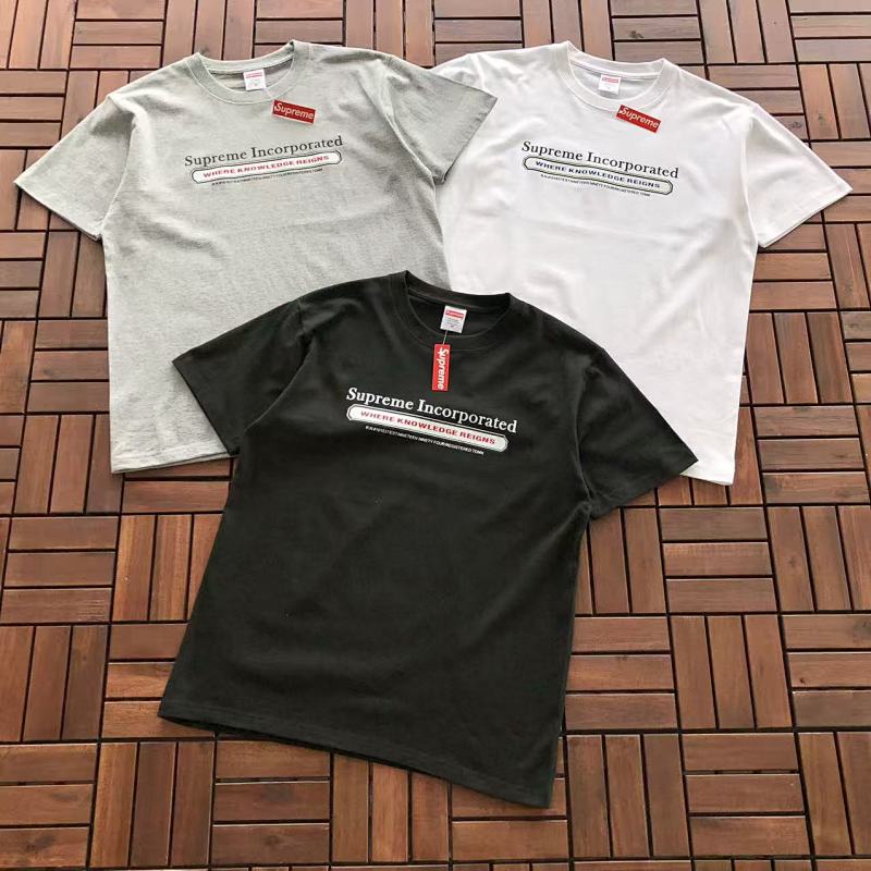 SUPREME T-SHIRT 55022745 (im 176CM 58KG iwear size M in the photo)