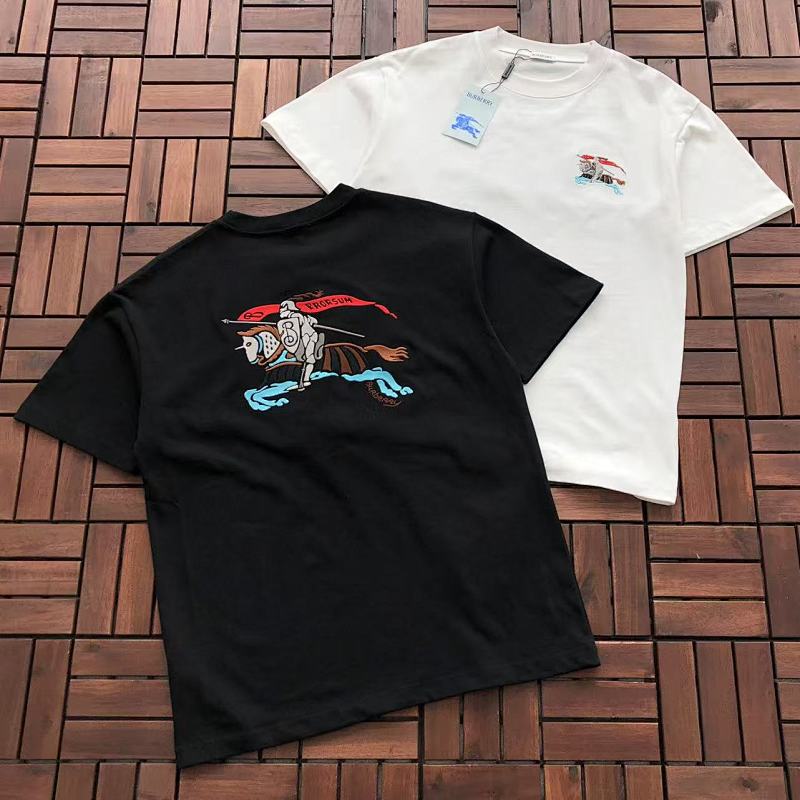 BURBERRY T-SHIRT 55031101 (im 185CM 70KG iwear size L in the photo)