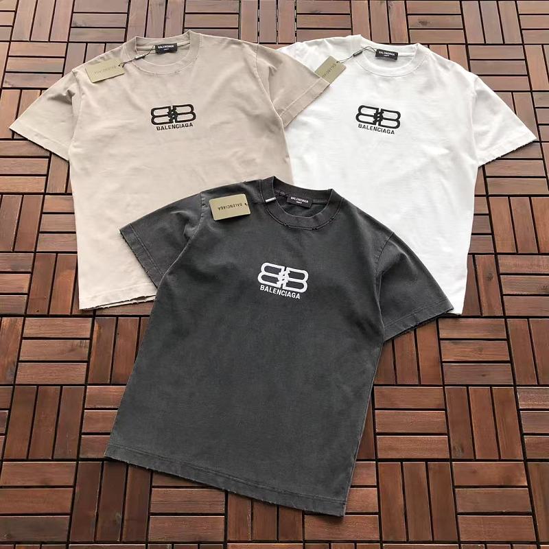 BALENCIAGA T-SHIRT 77071604 (im 185CM 80KG iwear size S in the photo)