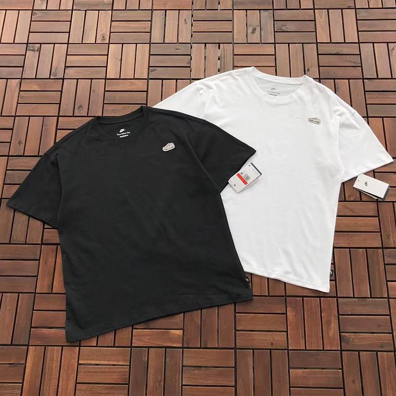 NIKE T-SHIRT 55043040 (im 185CM 70KG iwear size L in the photo)