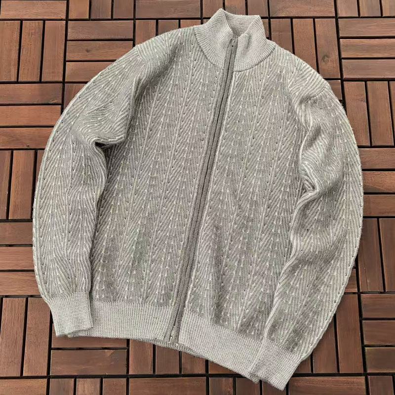 BRUNELLO CUCINELLI SWEATER 66010703 (im 185CM 80KG iwear size 4 in the photo)