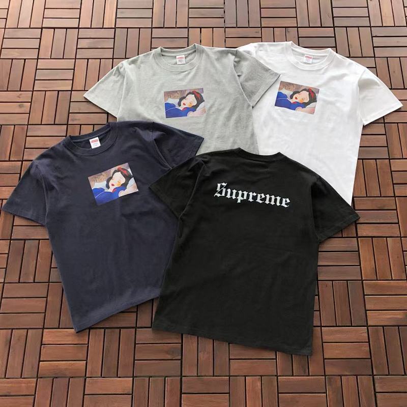 SUPREME T-SHIRT 55022540 (im 180CM 68KG iwear size M in the photo)