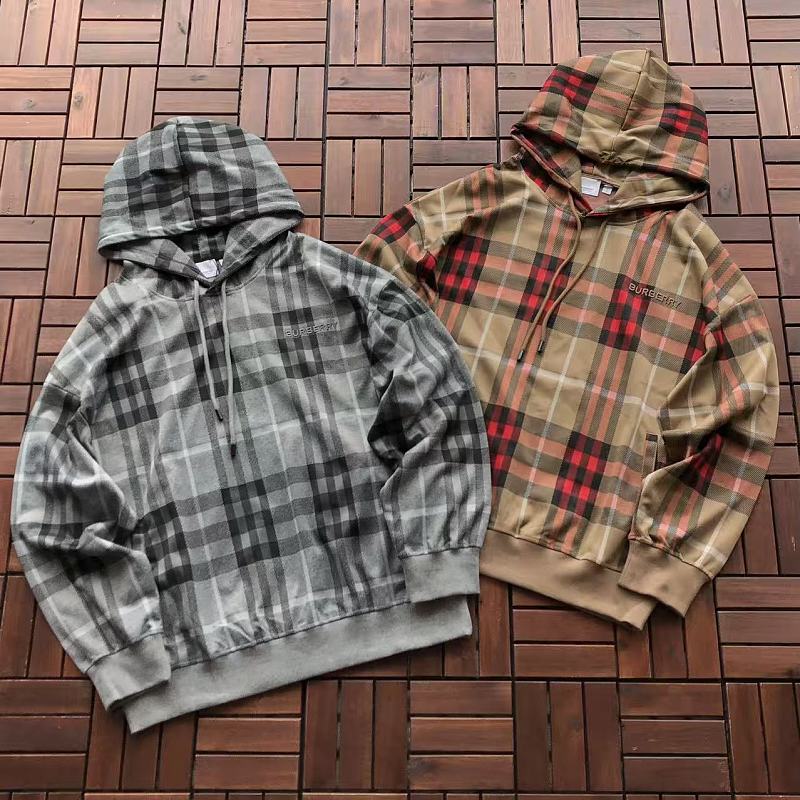 BURBERRY HOODIE 66090615 (im 185CM 70KG iwear size L in the photo)