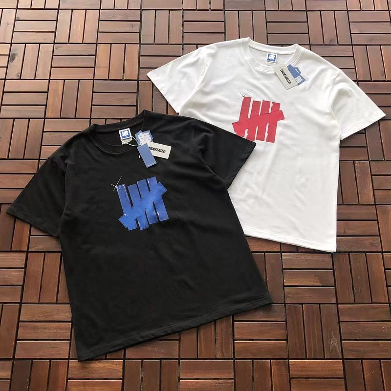 UNDEFEATED T-SHIRT 88051409 (im 185CM 70KG iwear size M in the photo)