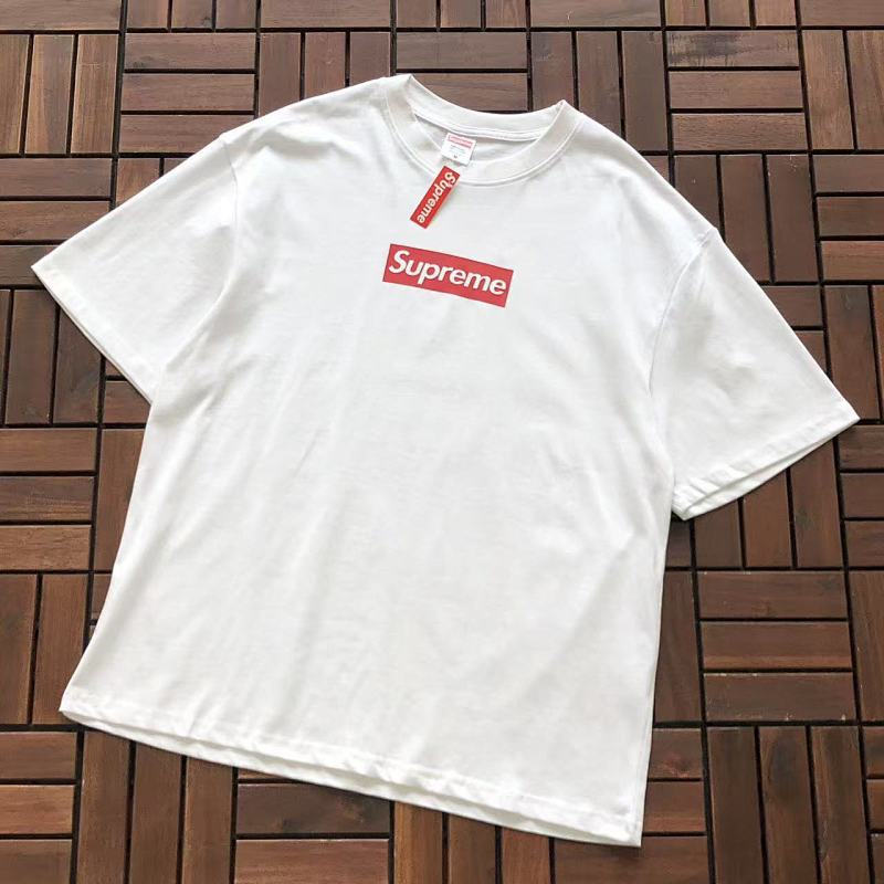 SUPREME T-SHIRT 22091417 (im 180CM 68KG iwear size M in the photo）