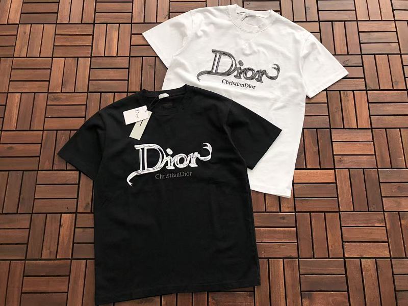 DIOR T-SHIRT 11121530 (im 176CM 58KG iwear size M in the photo)