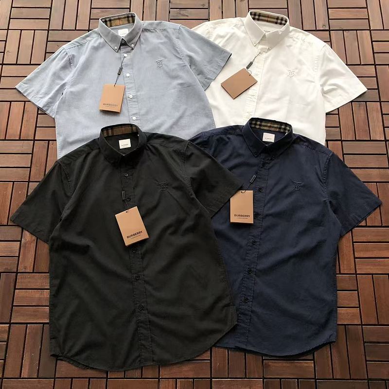 BURBERRY T-SHIRT SHIRT 66051902 (im 185CM 80KG iwear size XL in the photo)