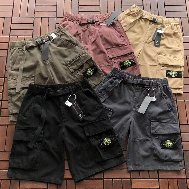 STONE ISLAND SHORTS 88052220 (im 185CM 70KG iwear size M in the photo)