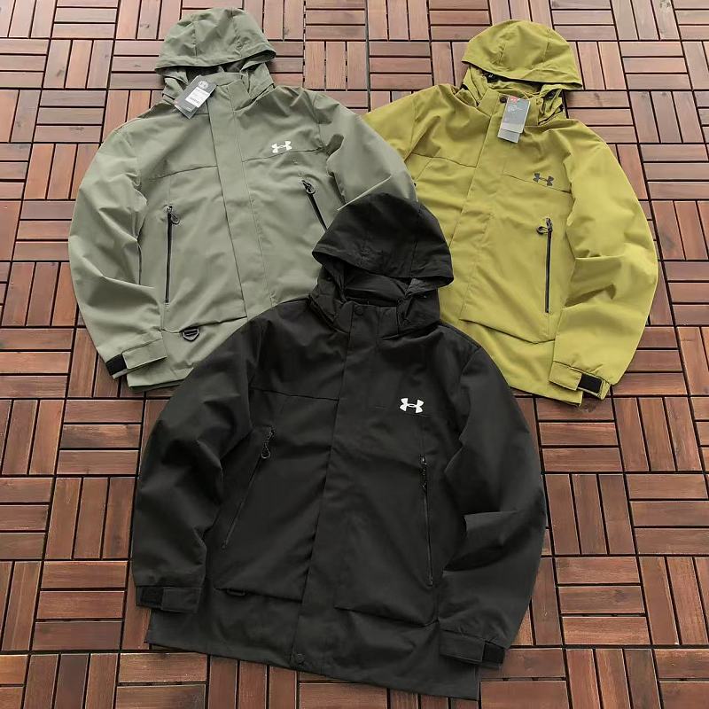 UNDER ARMOUR JACKET 66070762 (im 185CM 70KG iwear size XL in the photo)