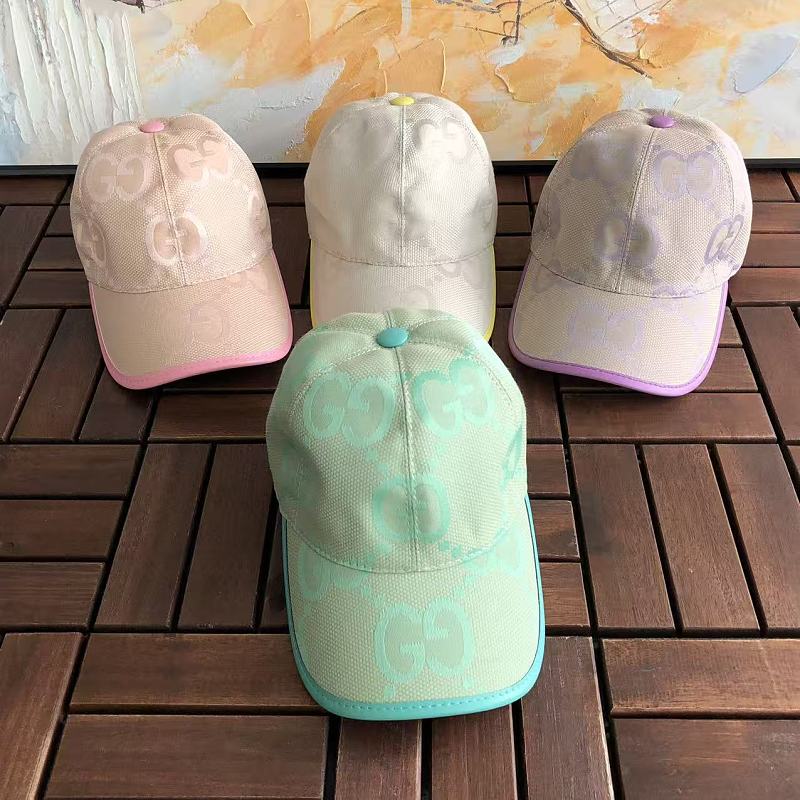 GUCCI CAP 55042747