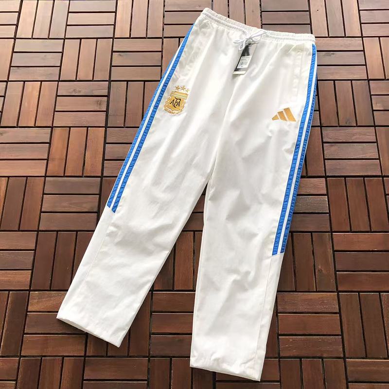 ADIDAS TROUSERS 66070716 (im 185CM 70KG iwear size M in the photo)