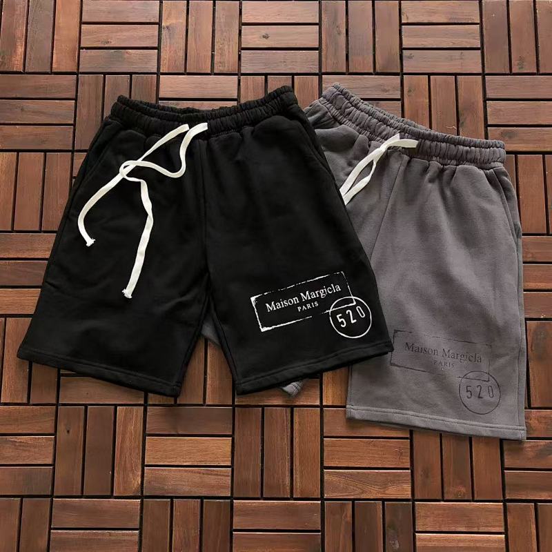 MAISON MARGIELA SHORTS 33101313 (im 180CM 68KG iwear size 46 in the photo)