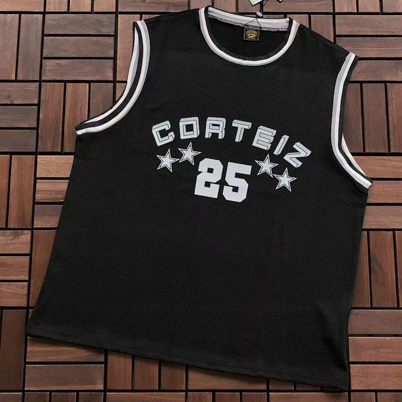 CORTEIZ VEST 77032739 (im 185CM 80KG iwear size M in the photo)