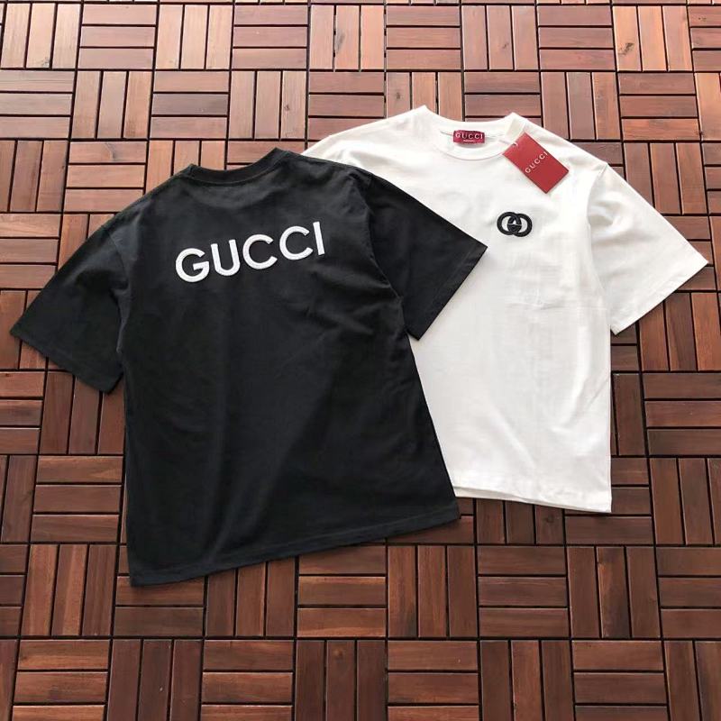 GUCCI T-SHIRT 33112668 (im 180CM 68KG iwear size L in the photo)