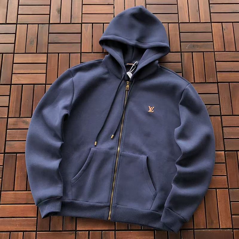 LV HOODIE 77083145 (im 185CM 70KG iwear size M in the photo)