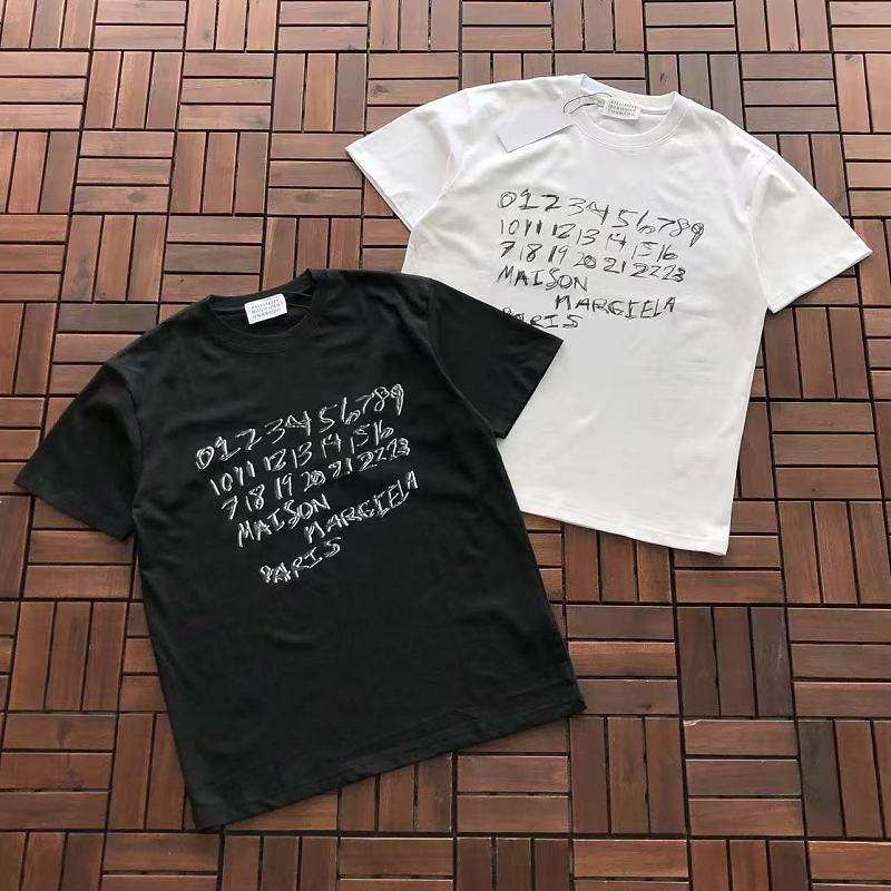 MAISON MARGIELA T-SHIRT 55041871 (im 185CM 70KG iwear size M in the photo)