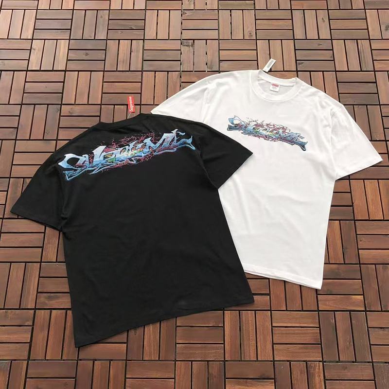SUPREME T-SHIRT 77041612 (im 185CM 70KG iwear size L in the photo)