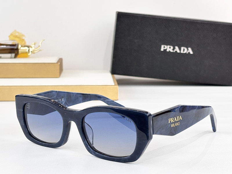 PRADA SUNGLASSES 11122365