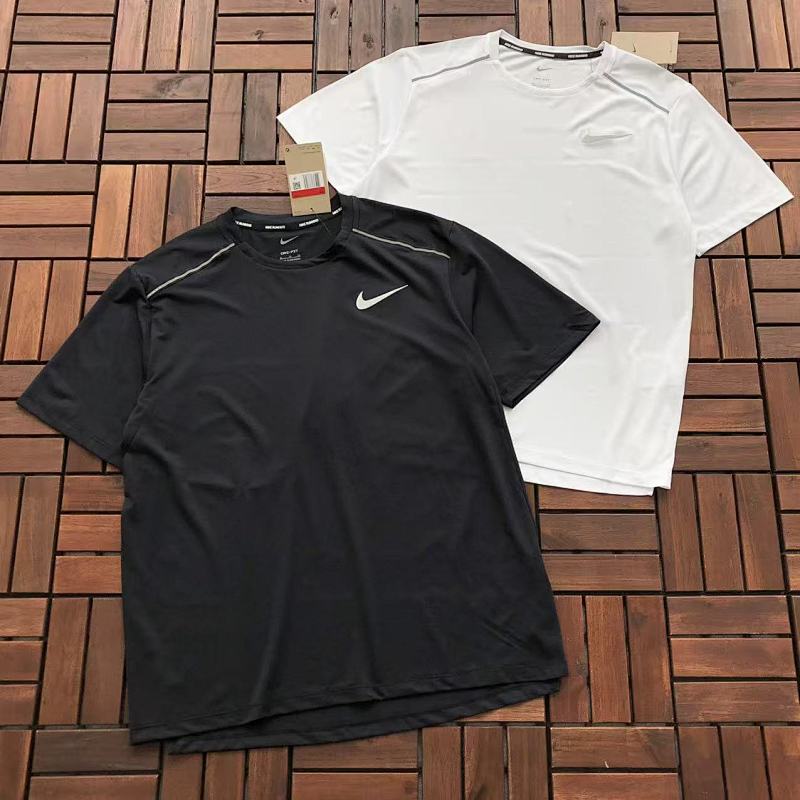 NIKE T-SHIRT 55030507 (im 185CM 70KG iwear size XL in the photo)