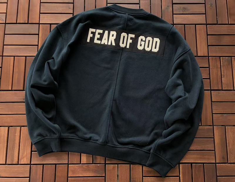 FOG SWEATER 22092178 (im 180CM 68KG iwear size M in the photo)