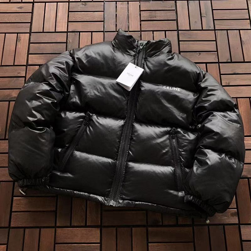 CELINE DOWN JACKET 33110402 (im 185CM 70KG iwear size 44 in the photo)
