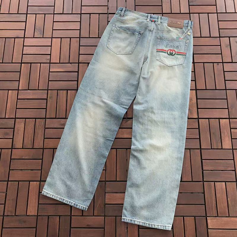 GUCCI JEANS 66010854 (im 185CM 80KG iwear size 33 in the photo)
