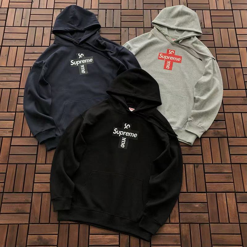 SUPREME HOODIE 77011613 (im 185CM 80KG iwear size L in the photo)