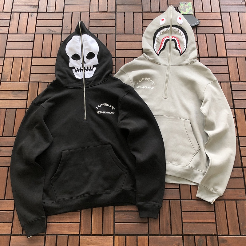BAPE HOODIE 22100325 (im 180CM 68KG iwear size M in the photo)